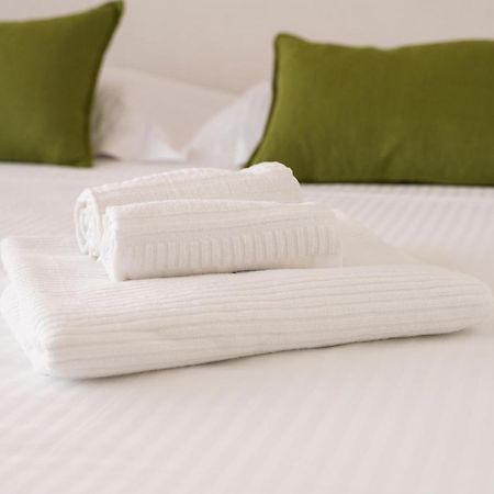 Welcomely - Affittacamere Seamphony Rooms Όλμπια Εξωτερικό φωτογραφία