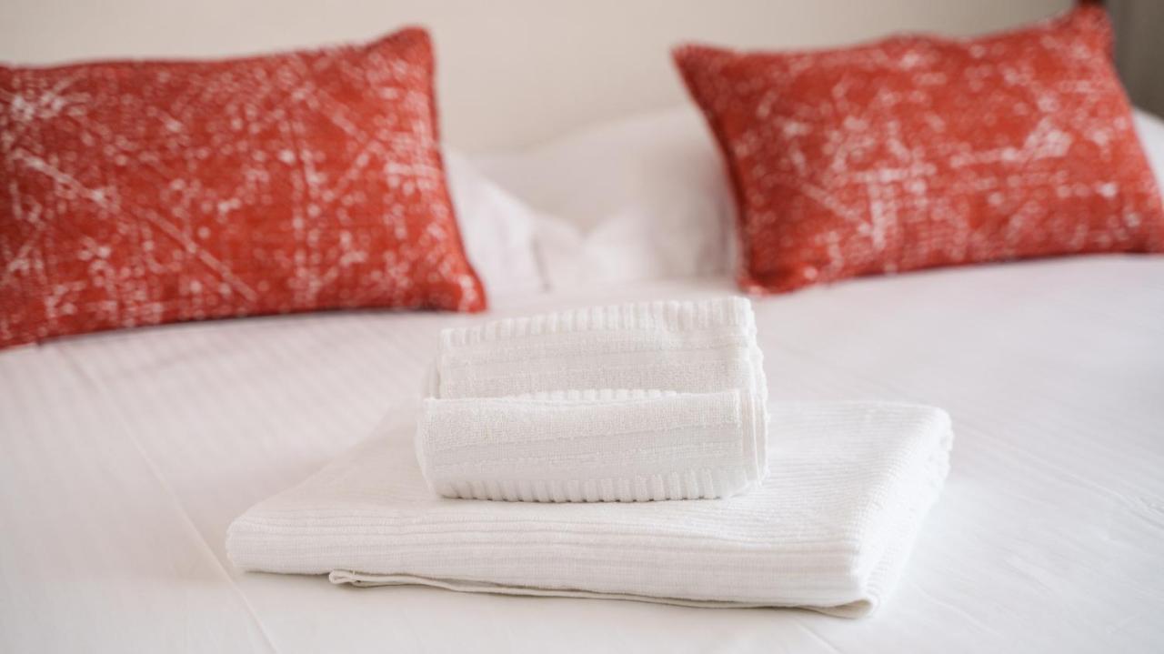 Welcomely - Affittacamere Seamphony Rooms Όλμπια Εξωτερικό φωτογραφία